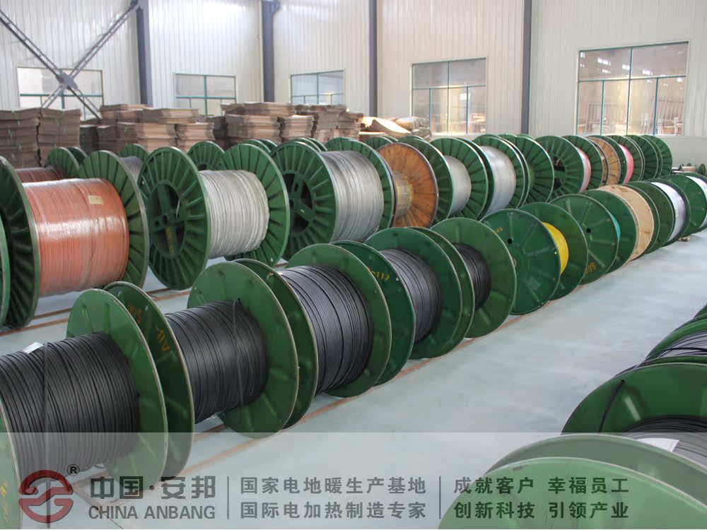自限溫電熱帶可用于“伴熱“而不是“加熱”