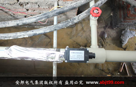 冬季水管道頻繁凍裂&nbsp;電伴熱帶管道防凍迫在眉睫